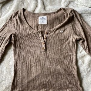 brown hollister ribbed long sleeve, worn once